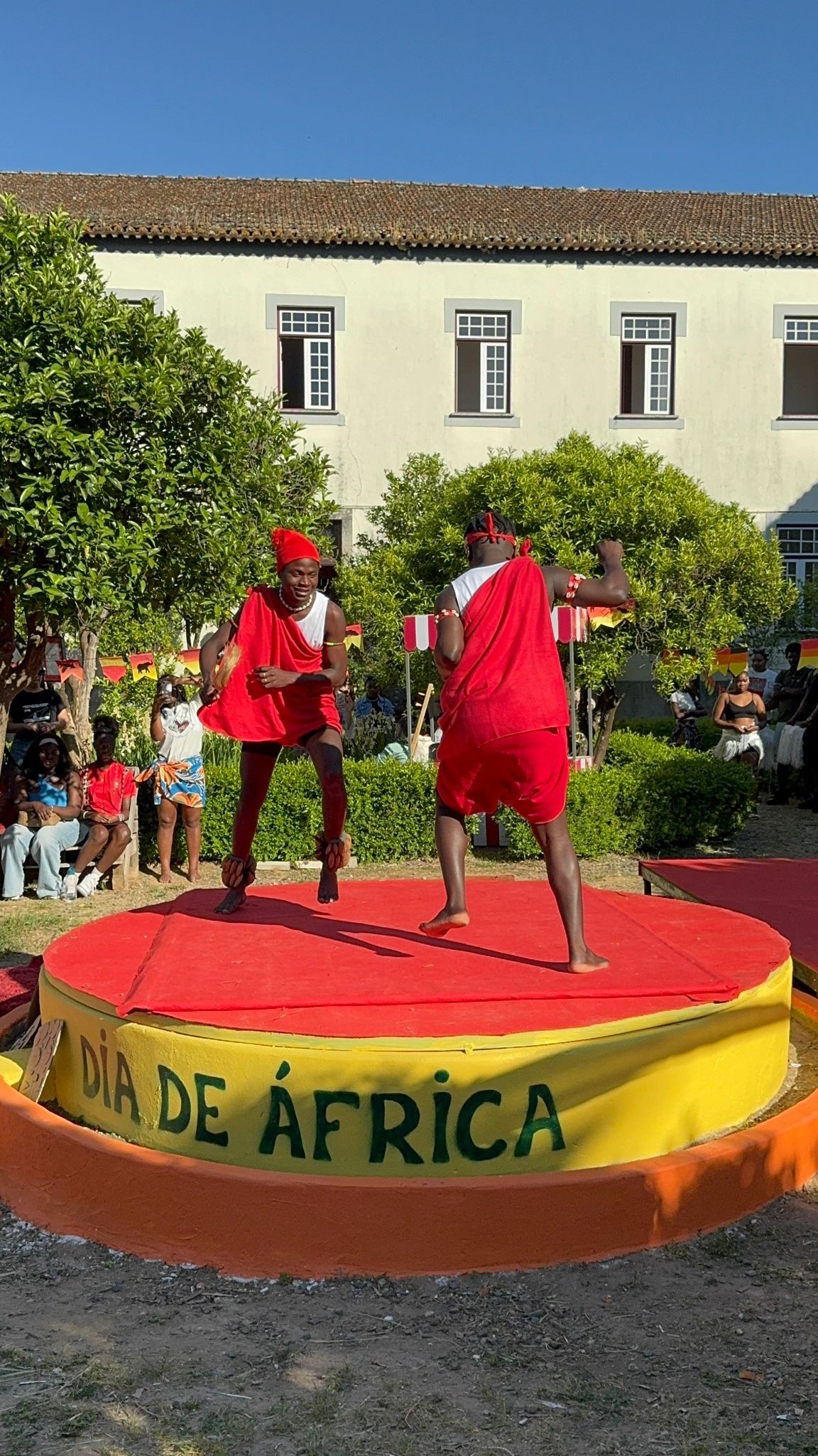 Fundão Terra de Acolhimento